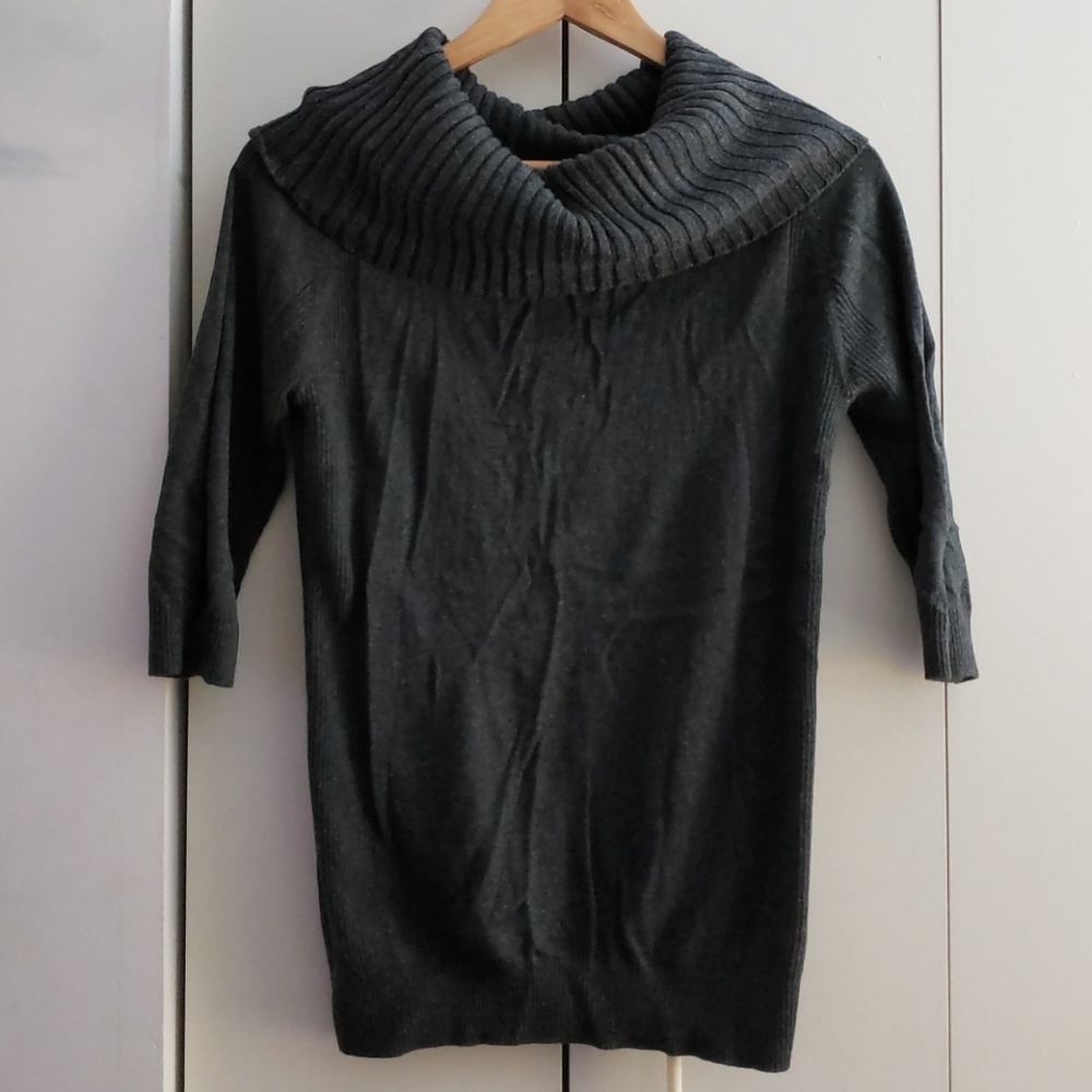 Sweater top Express